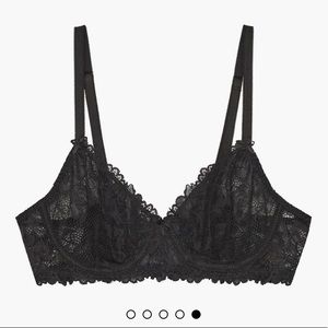 Savage x Fenty unlined lace bra